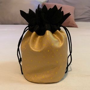 Pineapple Travel / Gift Bag